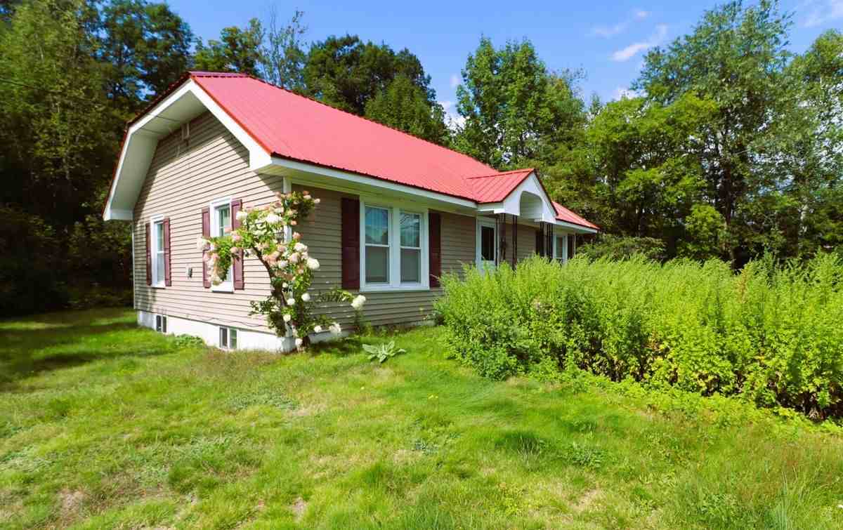 429 Main St - Photo 4 of 19