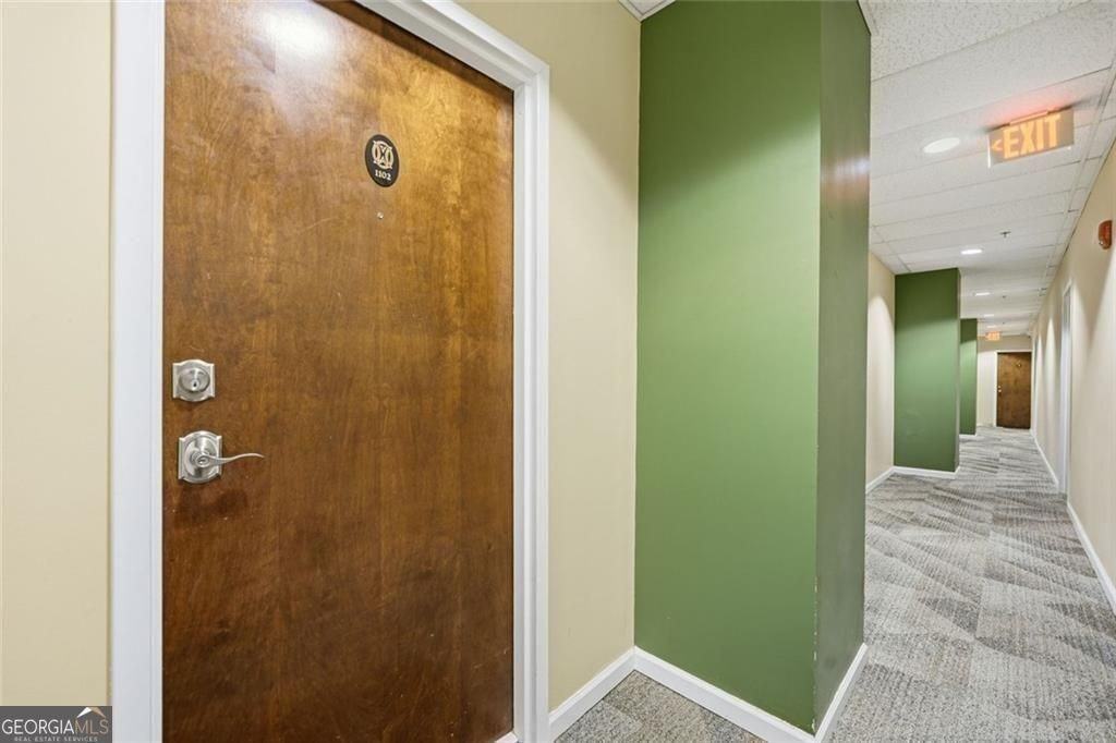 32 Peachtree St - Photo 4 of 17