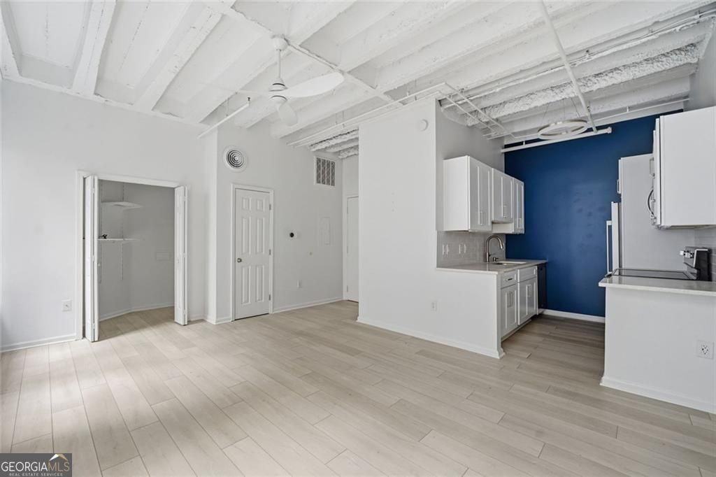 32 Peachtree St - Photo 5 of 17