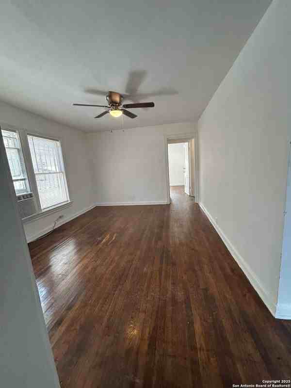2322 W Olmos Dr - Photo 2 of 12