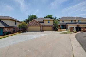 featured image of 1812 Ne 135th St