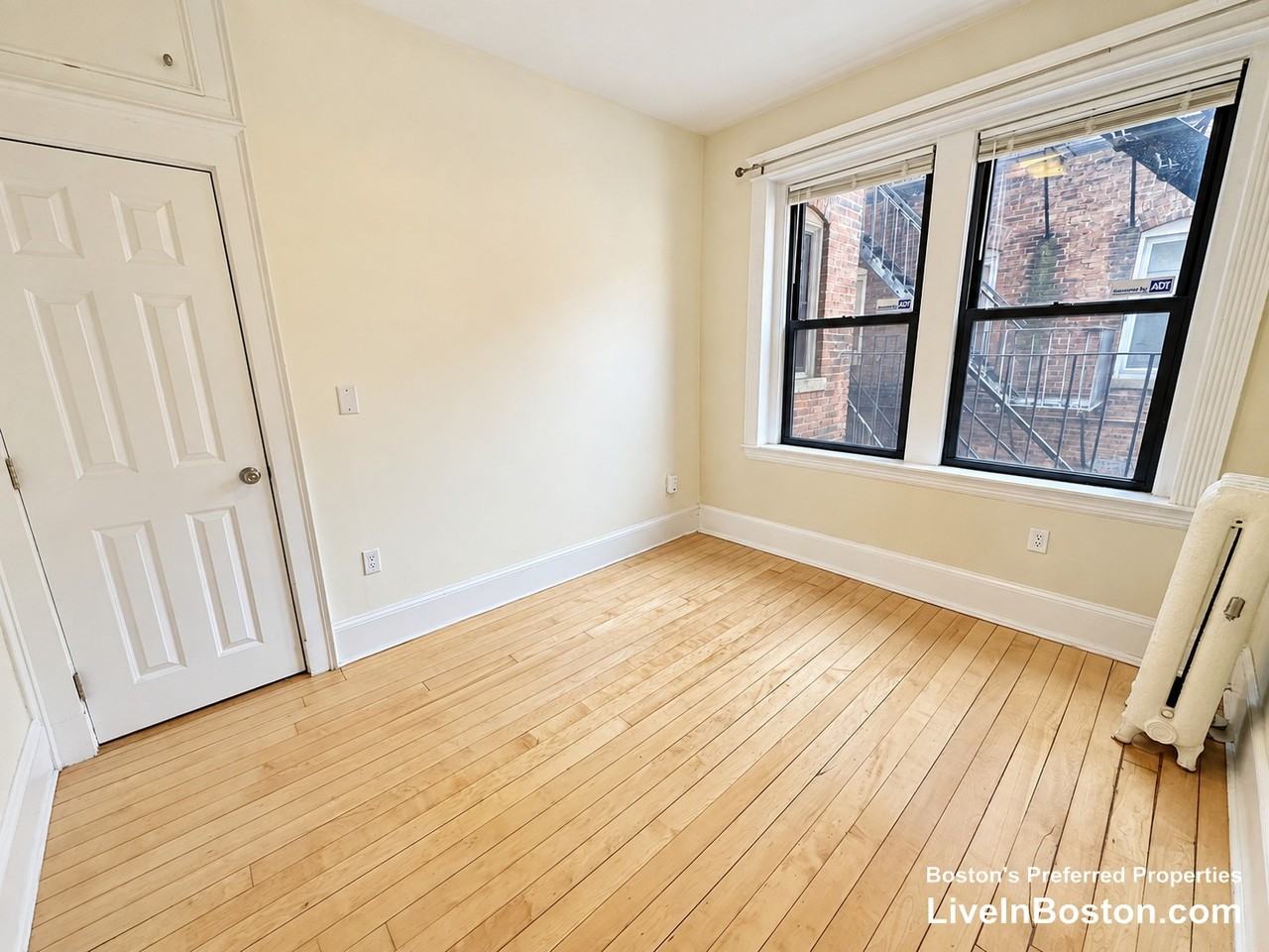 78 Burbank St #203 - Photo 6 of 8