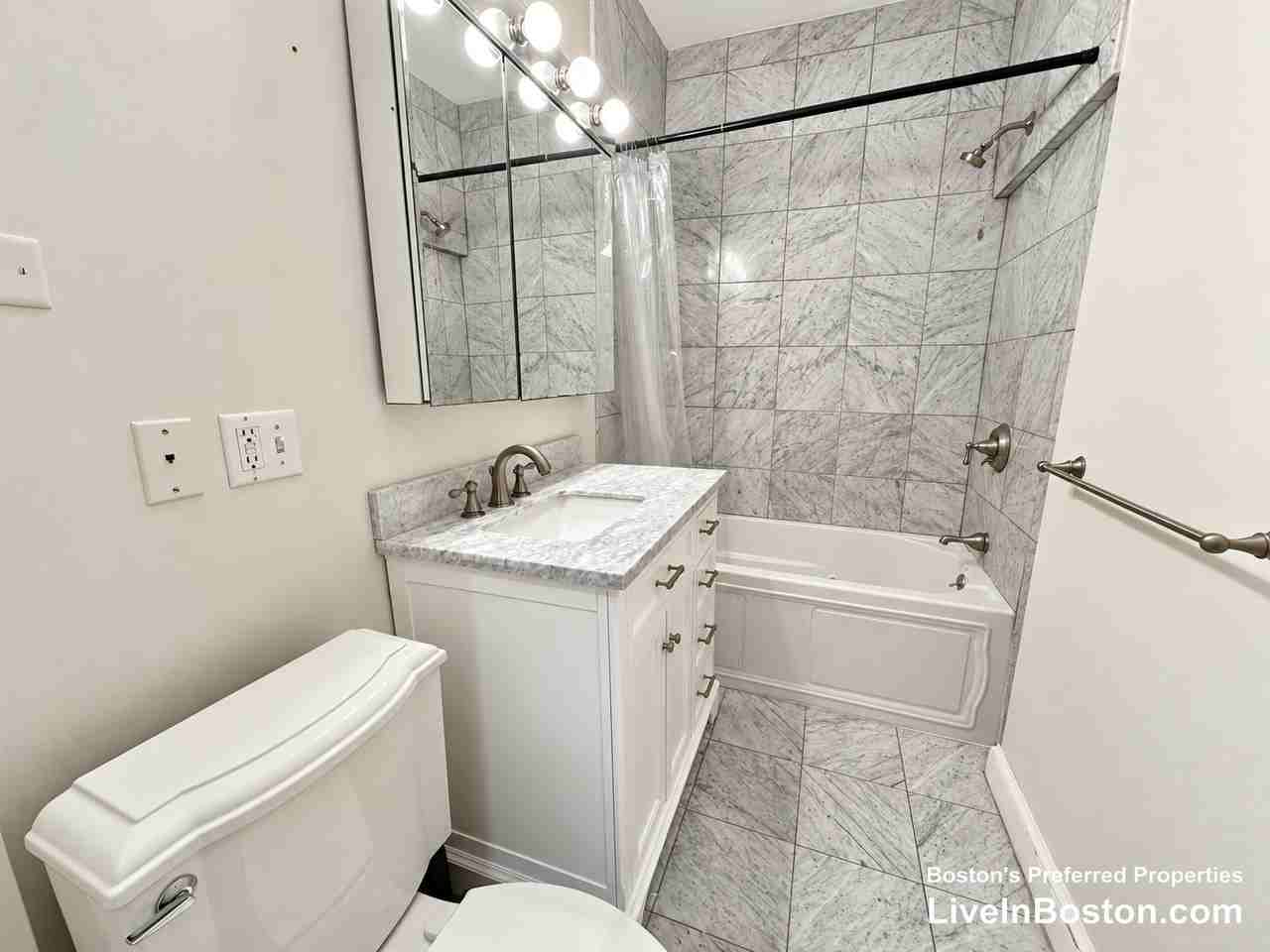78 Burbank St #203 - Photo 7 of 8