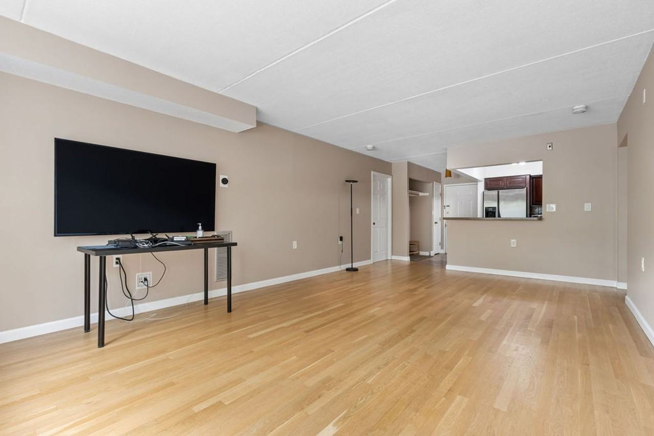4975 Washington St #209 - Photo 4 of 21