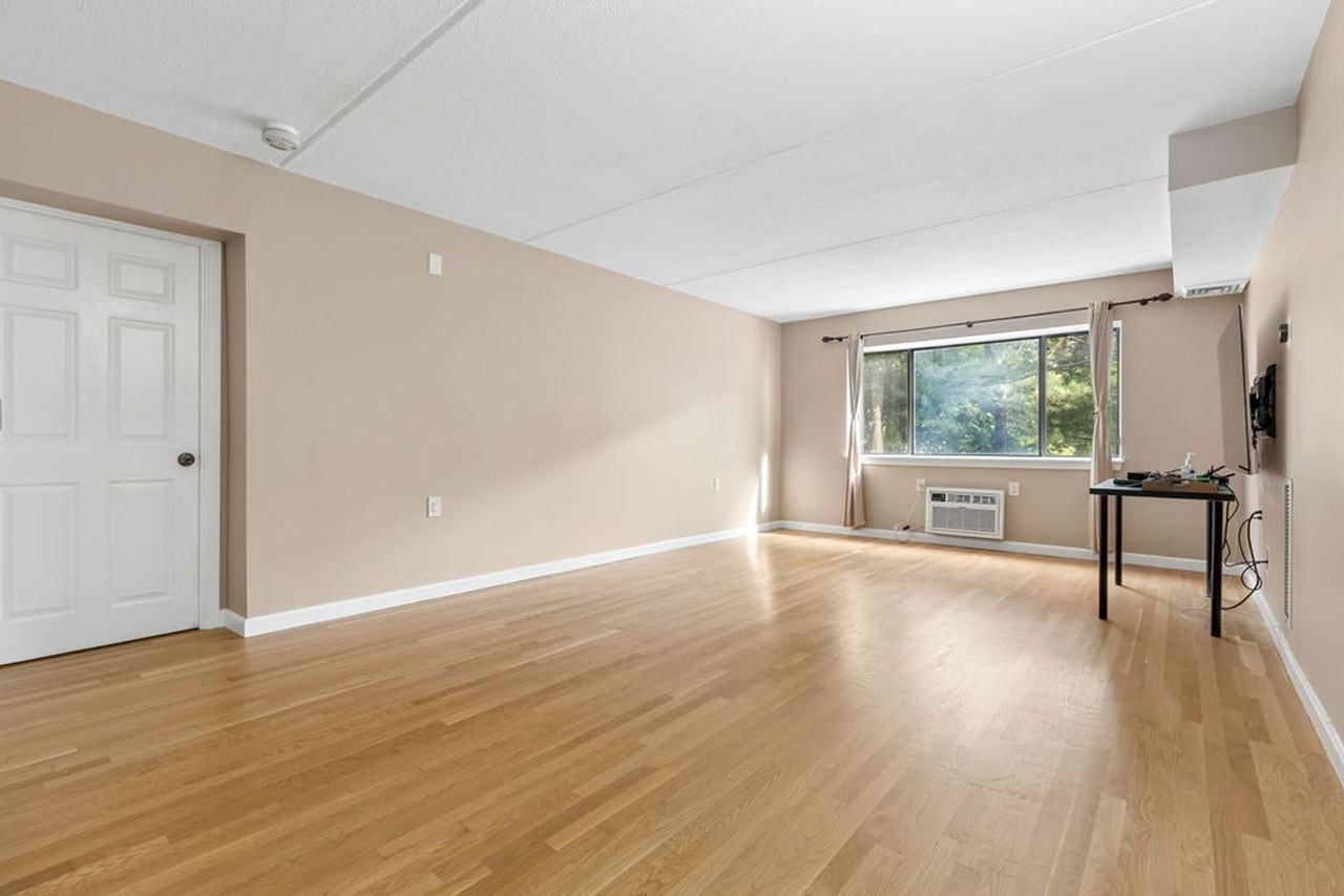 4975 Washington St #209 - Photo 7 of 21
