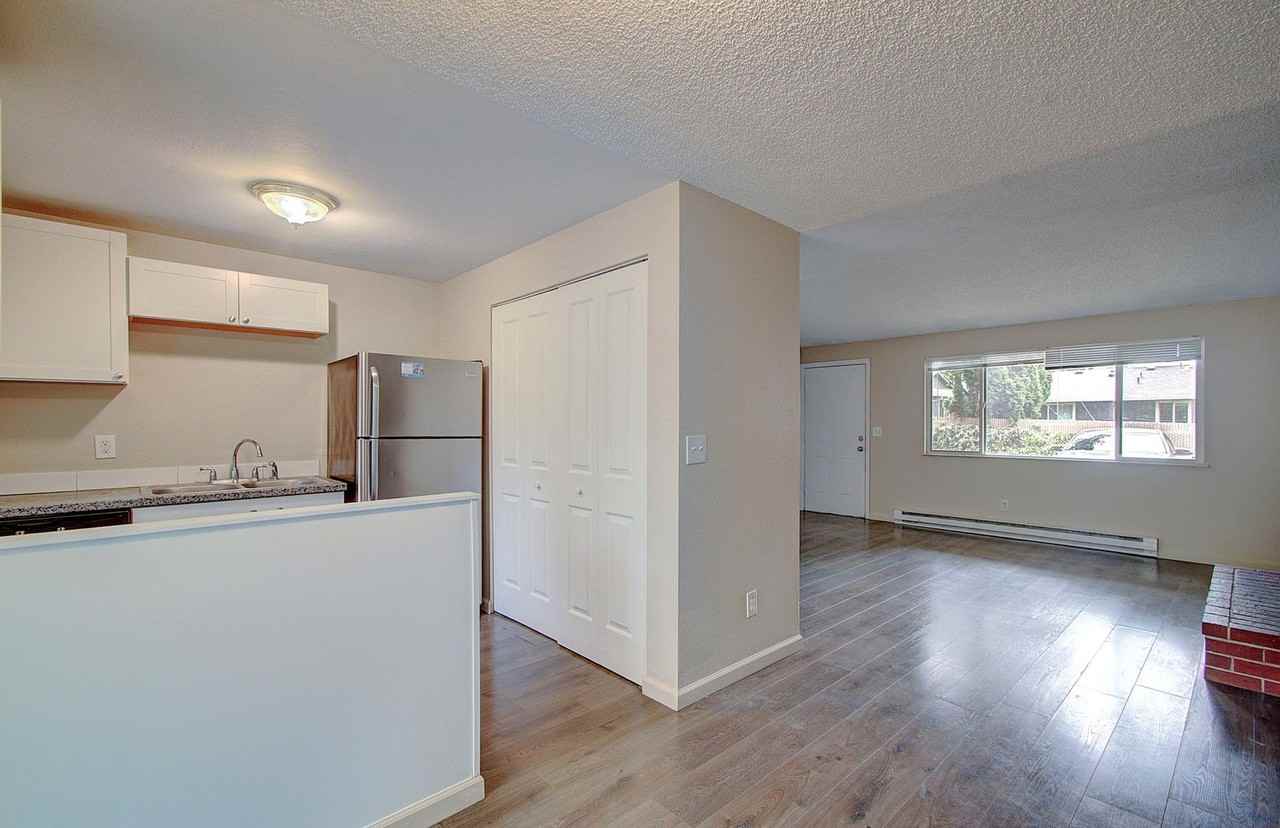 3512 Kauffman Ave #I - Photo 3 of 20