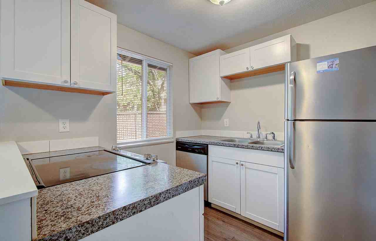 3512 Kauffman Ave #I - Photo 7 of 20