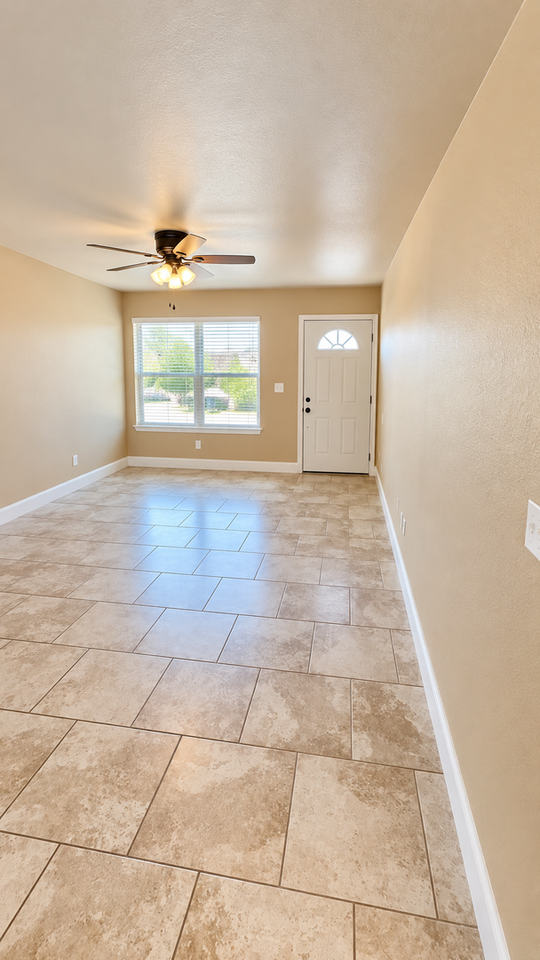 806 N Brook Drive - Photo 6 of 26