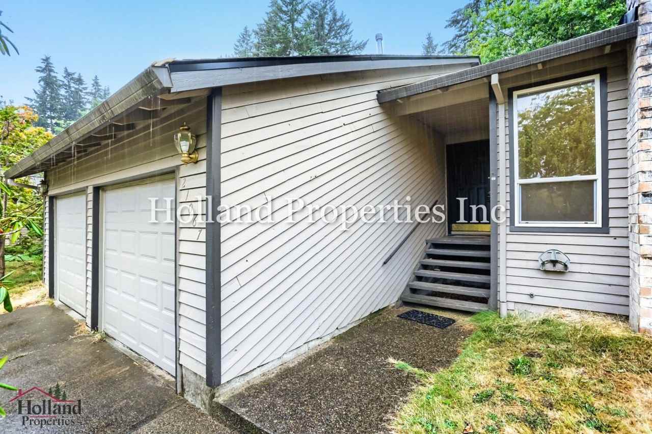 21067 Sw 86th Ct - Photo 2 of 29