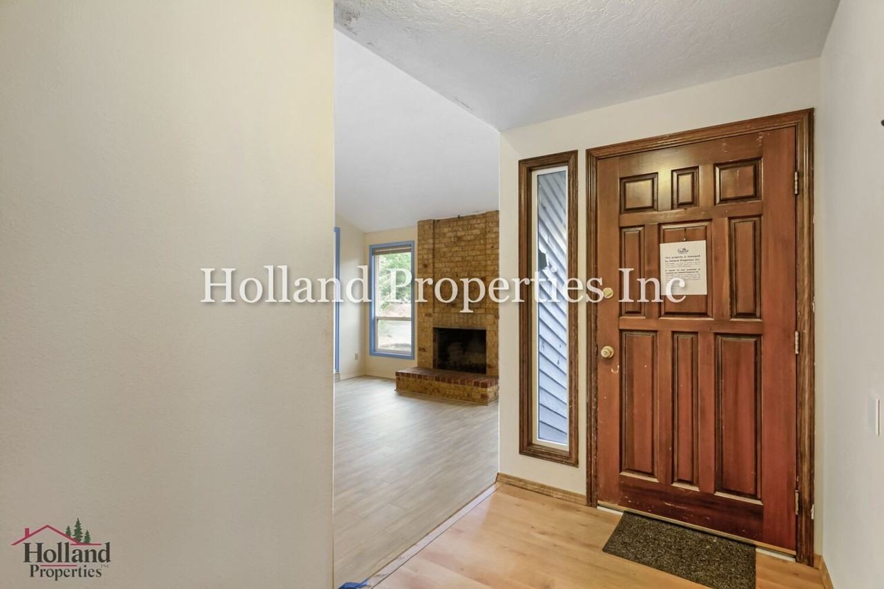 21067 Sw 86th Ct - Photo 4 of 29