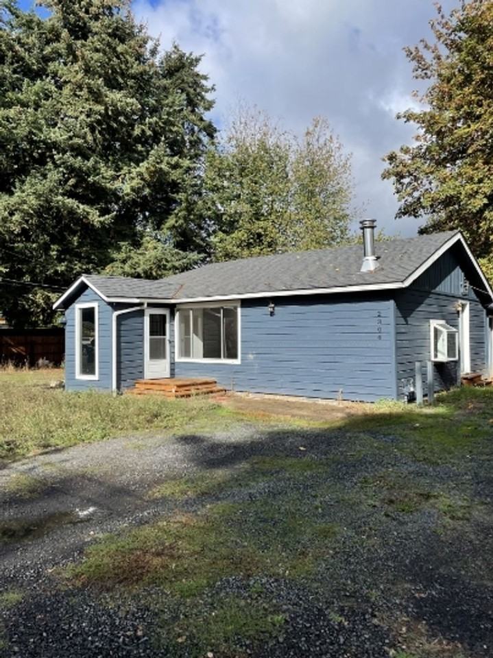 2306 Jefferson St - Photo 3 of 15