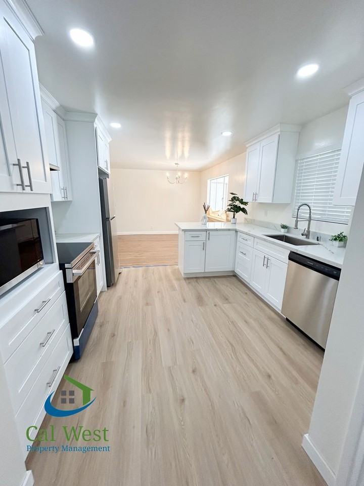 1436 Cherrydale Dr - Photo 5 of 17
