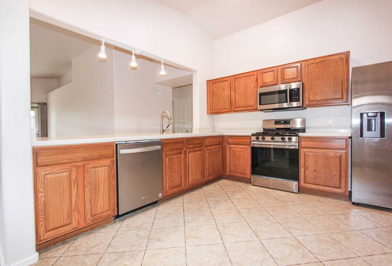 1379 Allerton Way - Photo 6 of 25