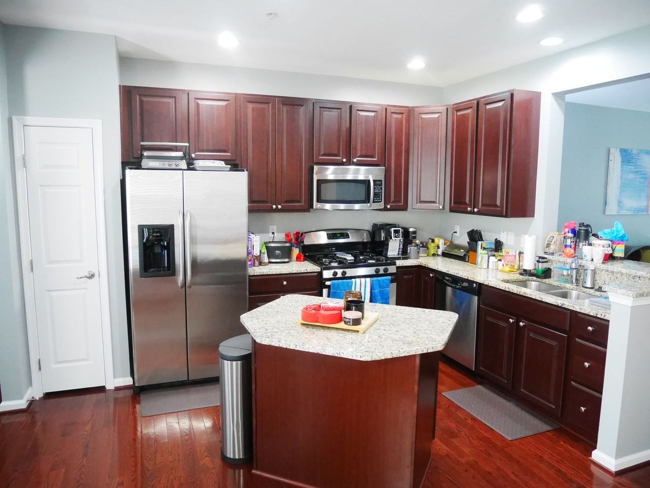609 Switchman Dr - Photo 3 of 24