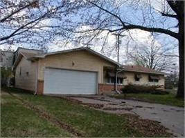 featured image of 1952 S Wedgewood Ave