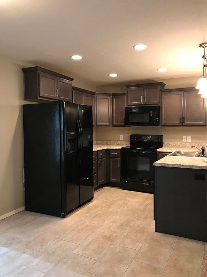 1242 S Calabria Ave - Photo 5 of 23