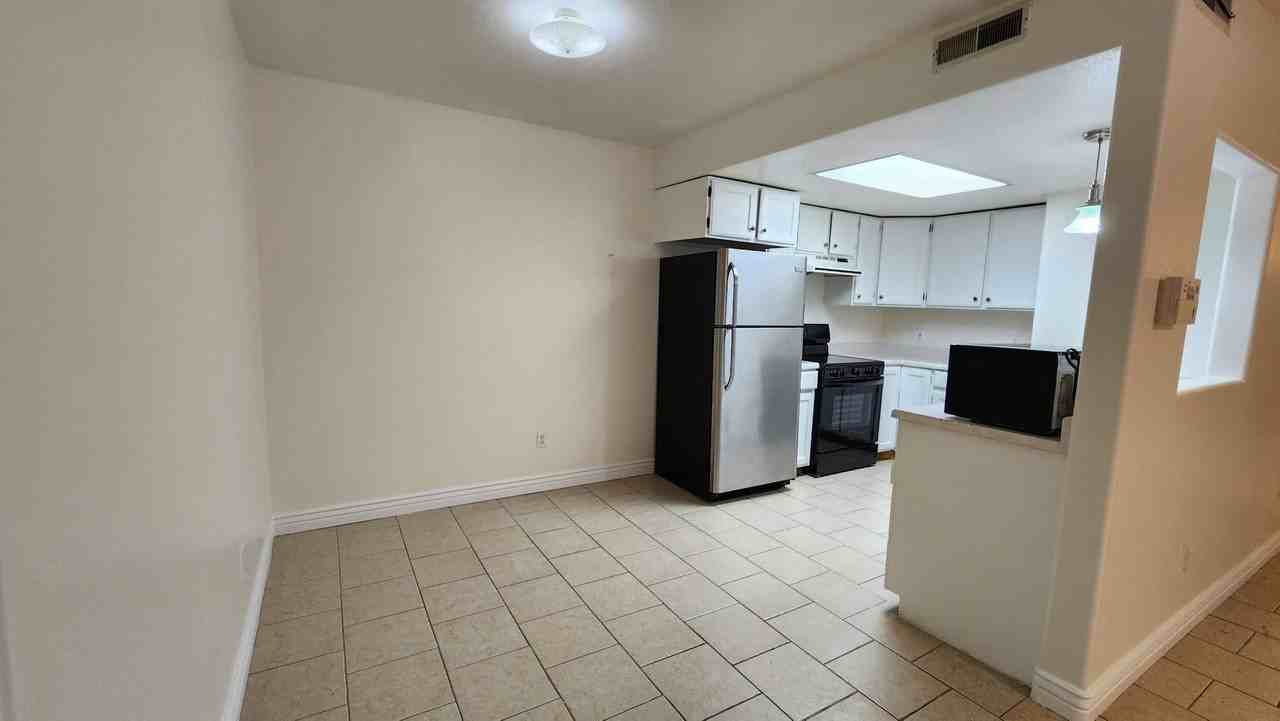 1268 W 1480 N - Photo 5 of 19