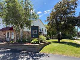 featured image of 125 S Platten St