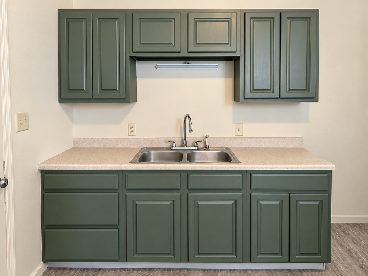 105 S Main St - Photo 5 of 10