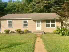 326 S Plymouth Rd Nw - Photo 1 of 1