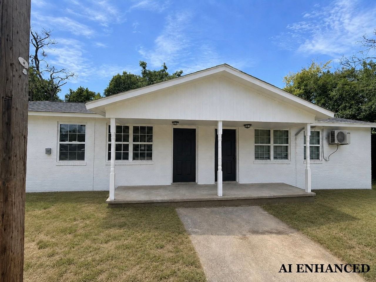 711 Poppy Ave