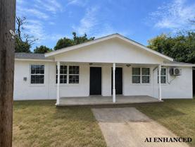 711 Poppy Ave - Photo 1 of 1