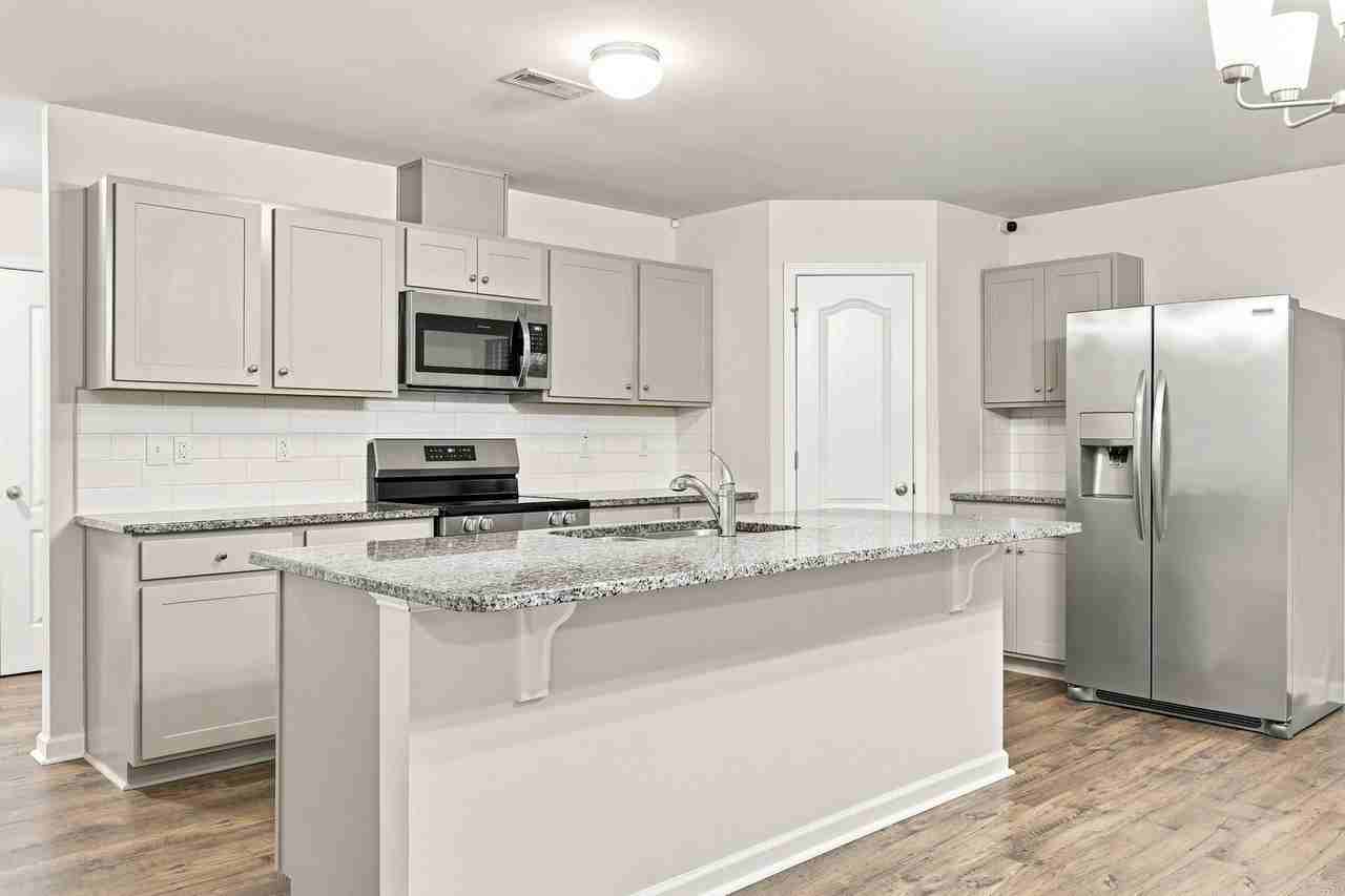 195 Bracknell Ln - Photo 3 of 26