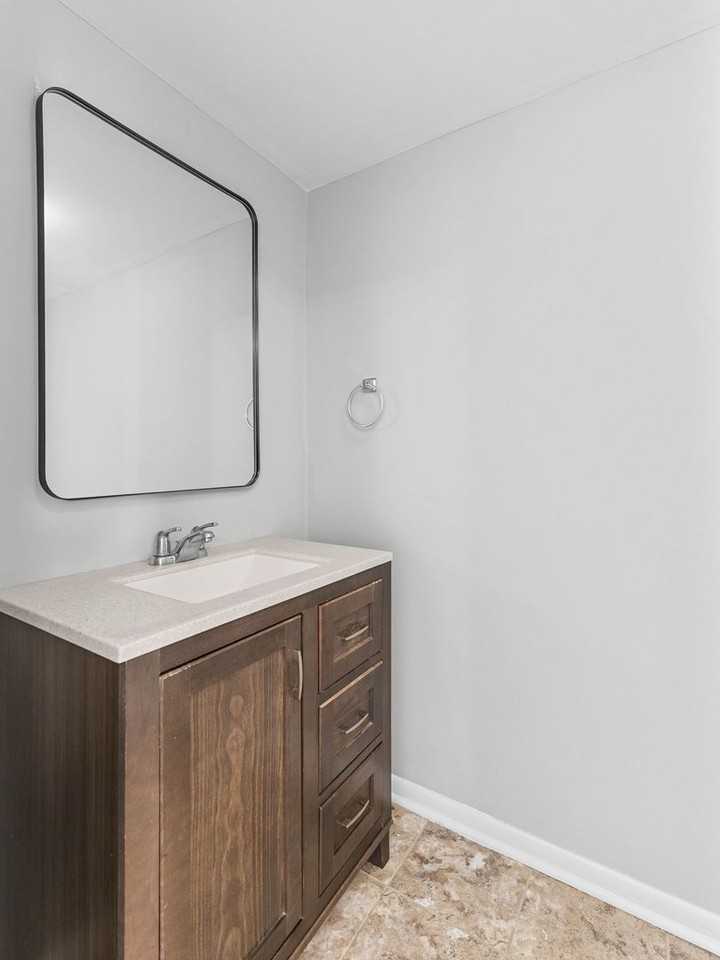 224 Taylor St - Photo 4 of 29