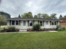 570 - 2900 Thackeray - Photo 1 of 1