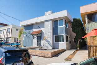 4035 West 134th Street #F - Photo 1 of 1