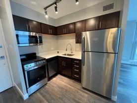 5600 N Sheridan Rd Ste 1 #020E - Photo 1 of 1