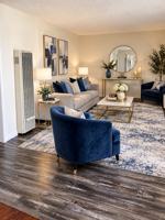 featured image of 1129 W 10th St
