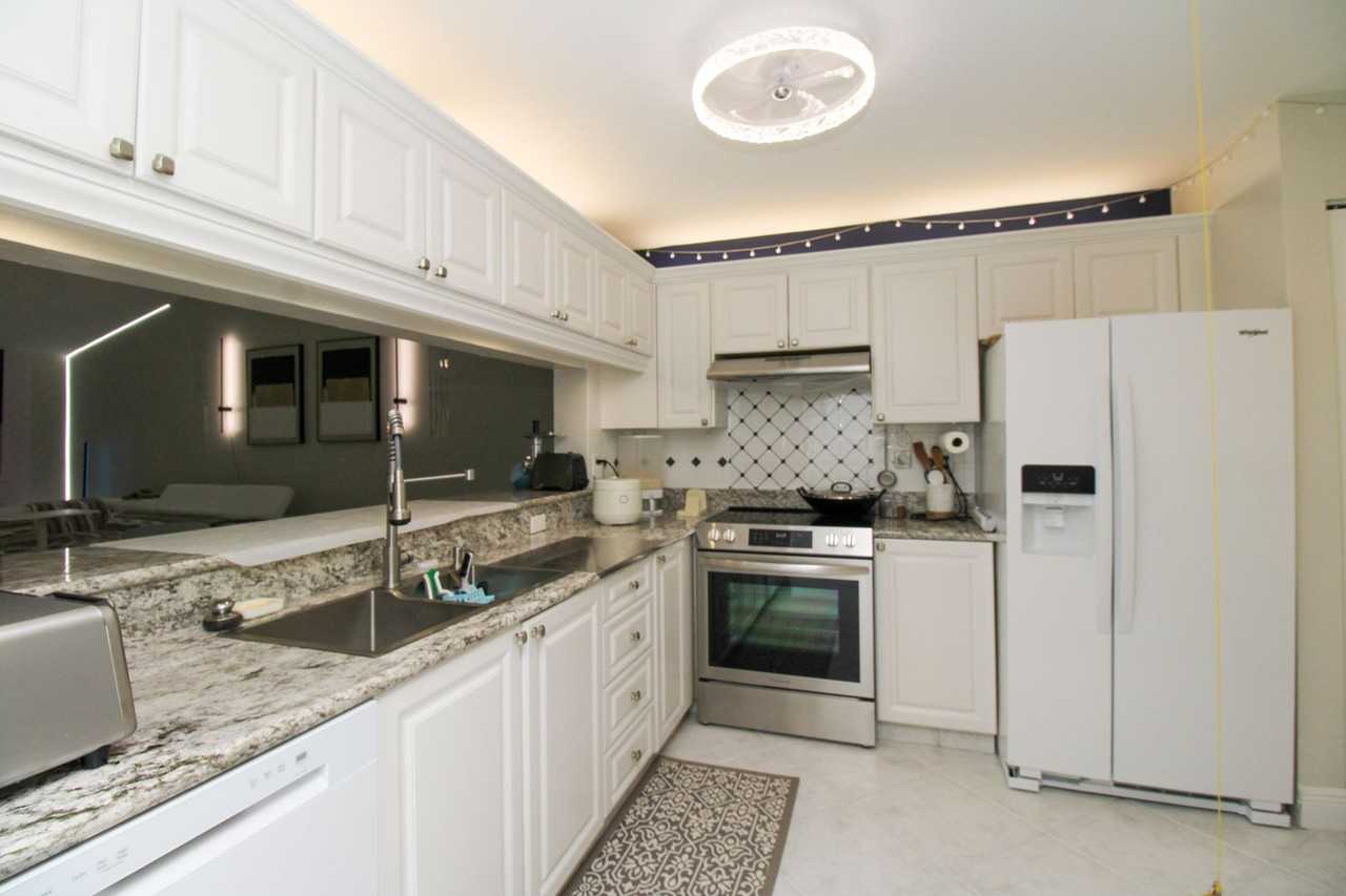 5767 Deauville Cir #304 - Photo 2 of 50