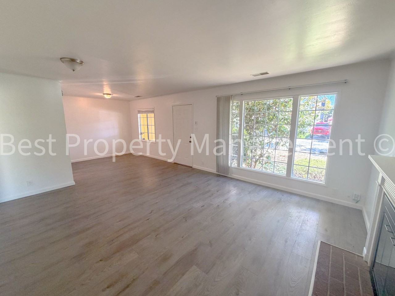 17151 Via Flores - Photo 2 of 19