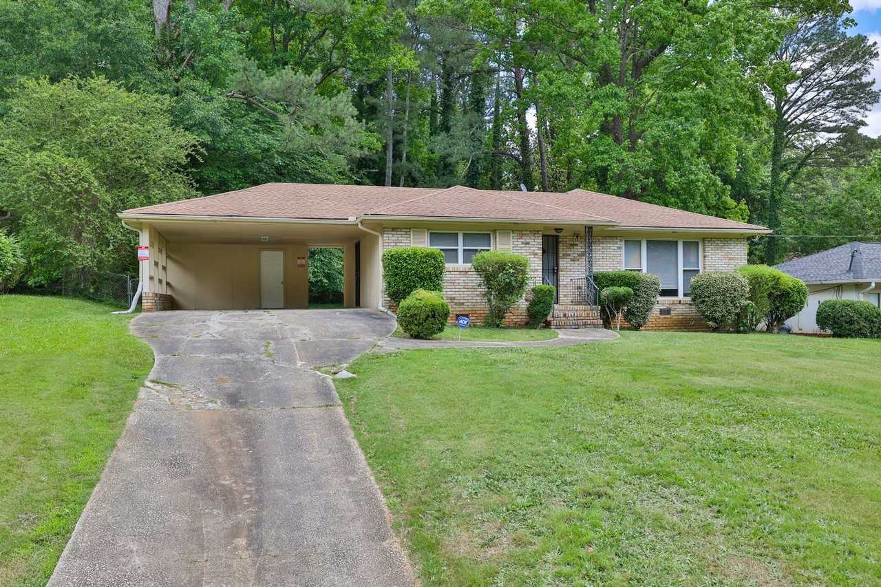1260 Shore Dr Sw - Photo 5 of 50