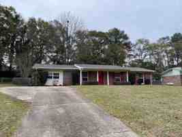 featured image of 228 Yellowleaf Dr