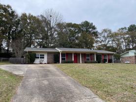 228 Yellowleaf Dr - Photo 1 of 1