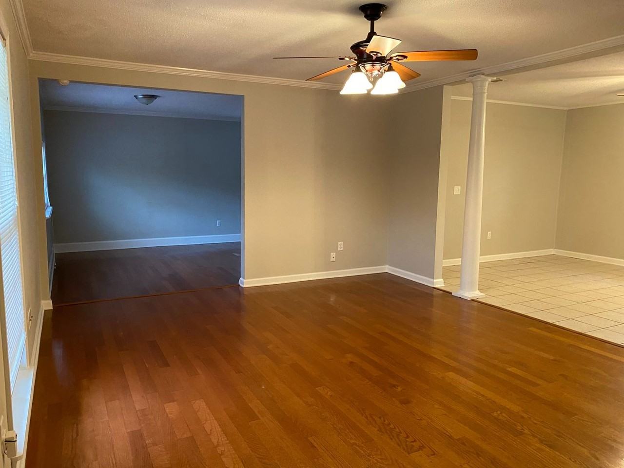 228 Yellowleaf Dr - Photo 2 of 15