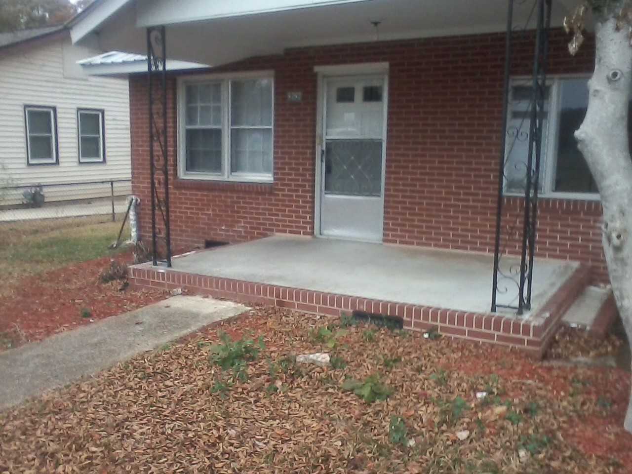 2826 Norwood Ave - Photo 2 of 3