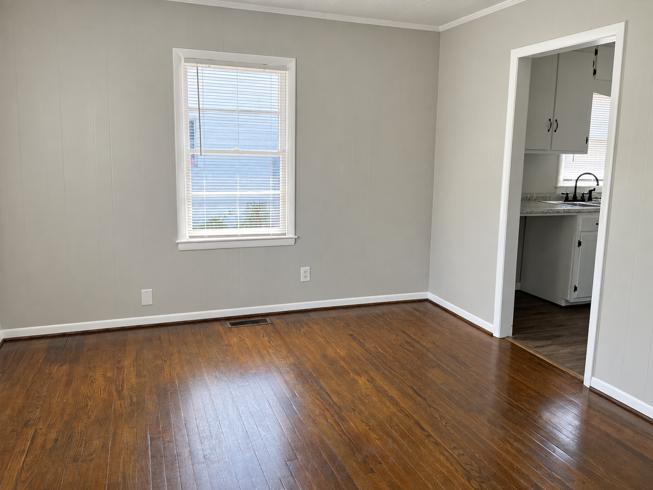 118 Lawndale Ave - Photo 5 of 16