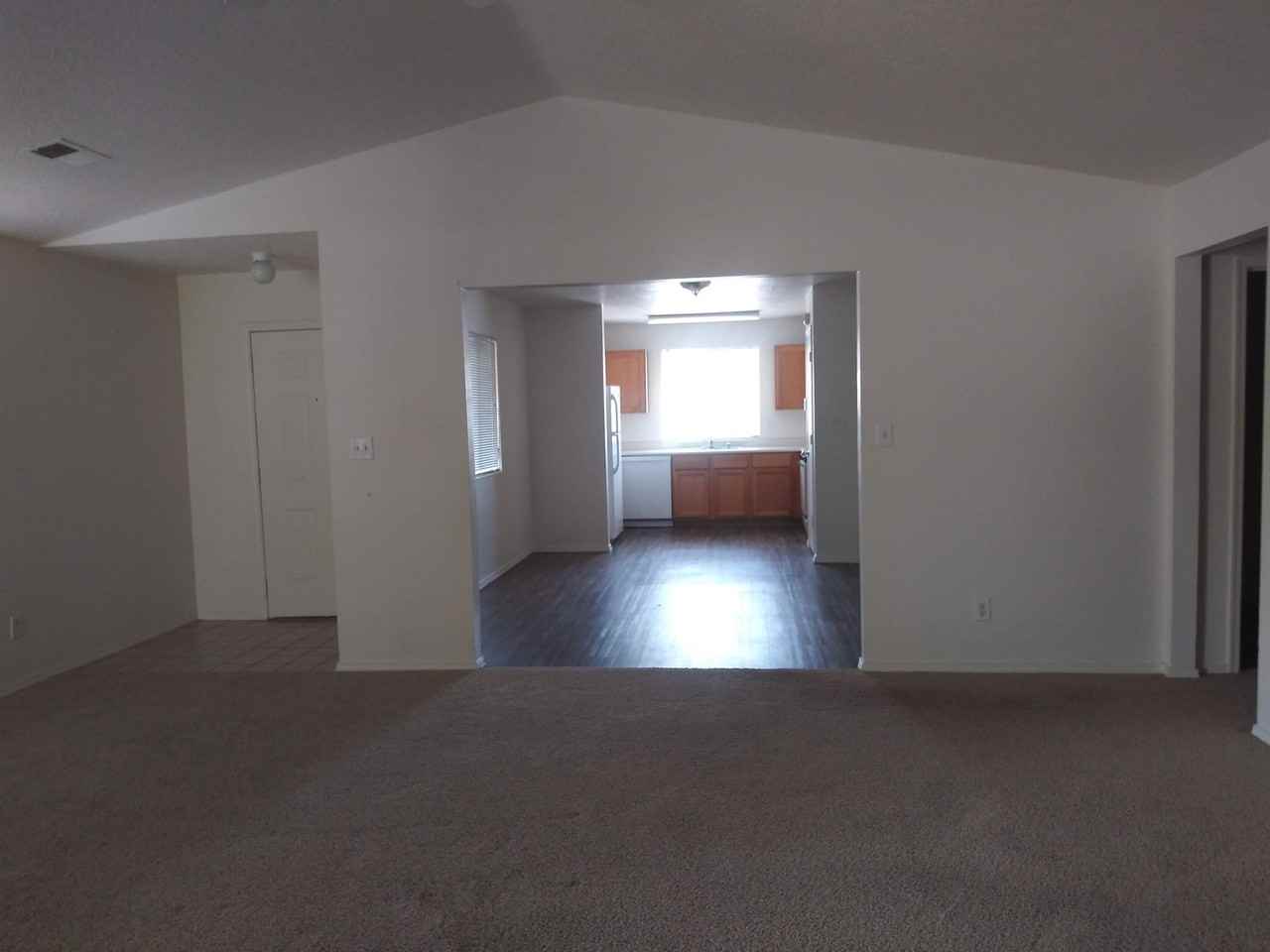 5763 Carmen Rd Nw - Photo 4 of 28