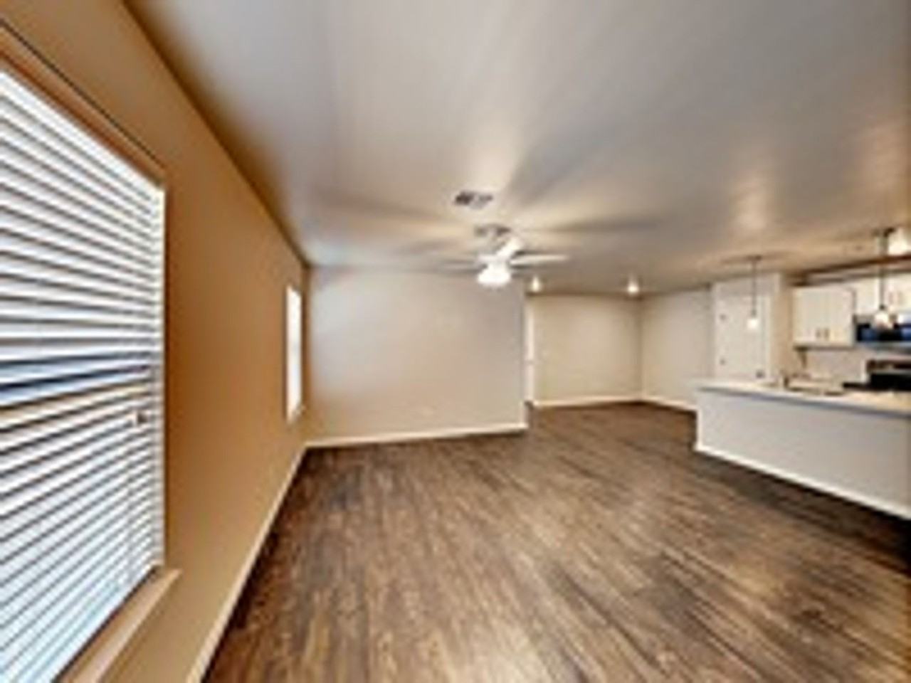 4916 Avion Ct - Photo 4 of 17