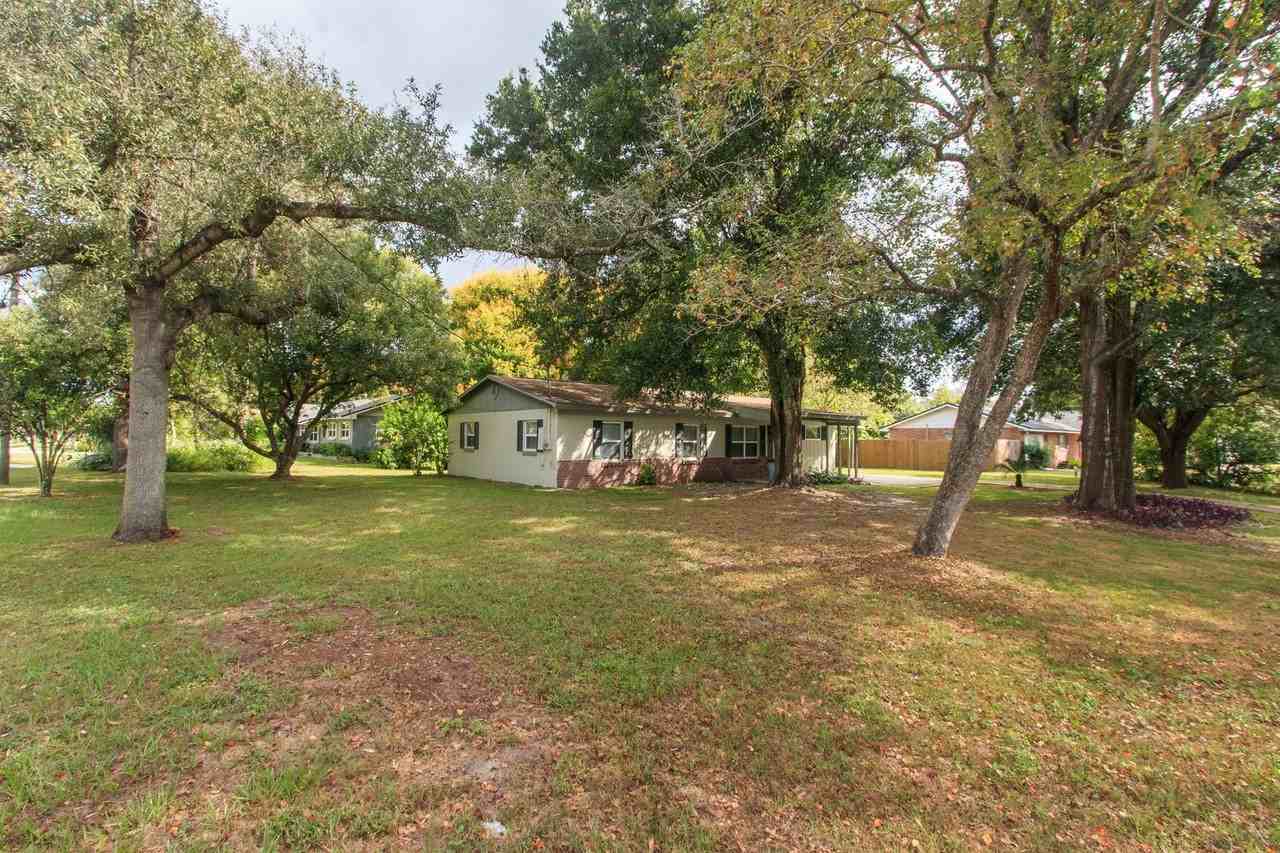 1191 Forest Hills Rd - Photo 4 of 19