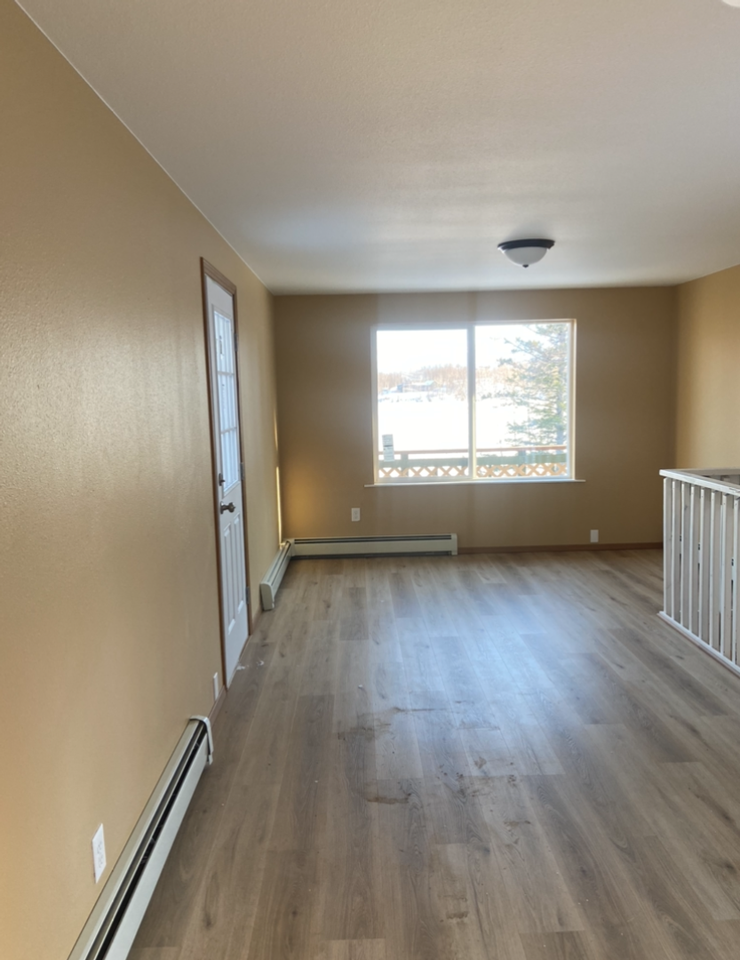 5450 E Hemlock Dr - Photo 2 of 10