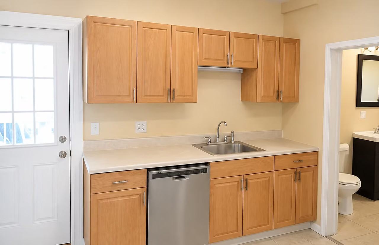 6 Clarke St - Photo 6 of 7