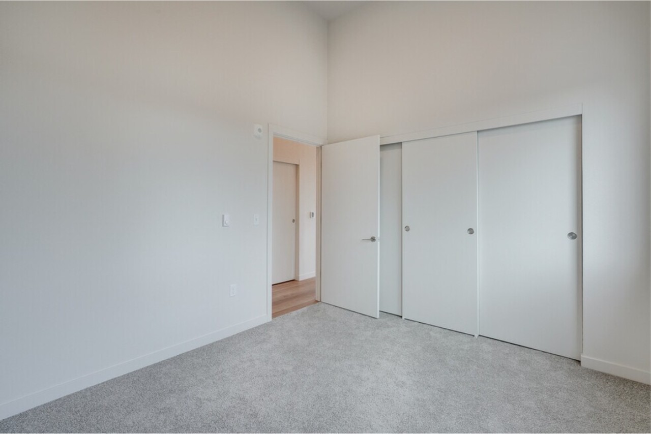 Navalia Apartments - Photo 6 of 20