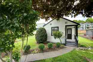 9234 36th Ave Sw - Photo 1 of 1
