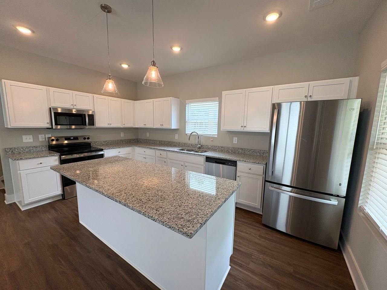 184 Johnson Drive Ext - Photo 4 of 17