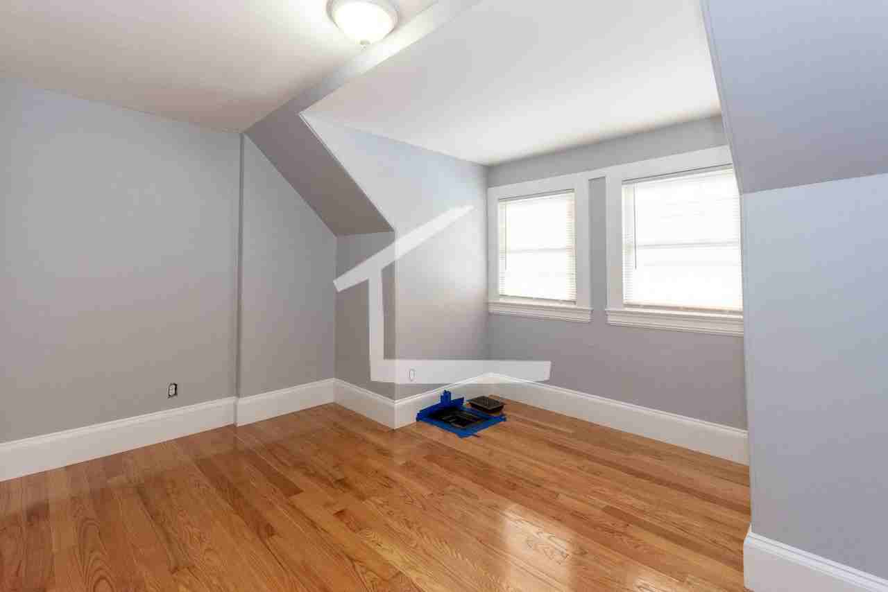 117 Franklin St #115 - Photo 5 of 7