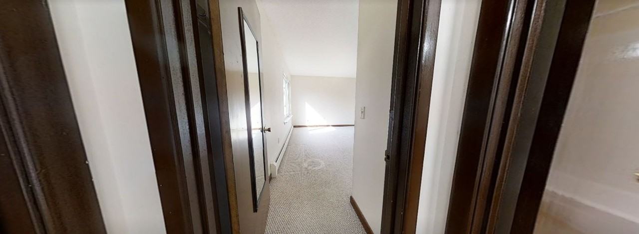 12 Sunderland Rd #12 - Photo 5 of 6